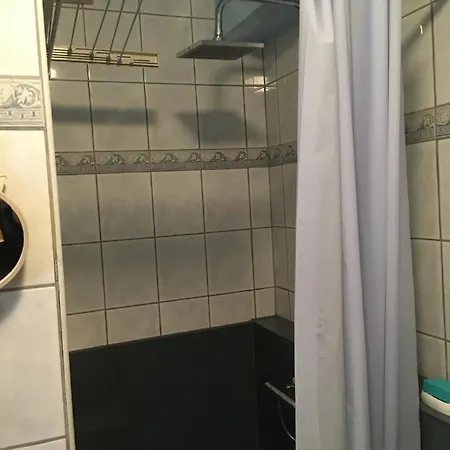 شقة Knus Met Zijdelings Zeezicht